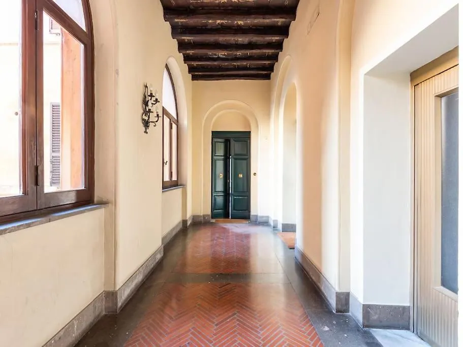 Giulia Luxury Two Bedroom Apartment Rome