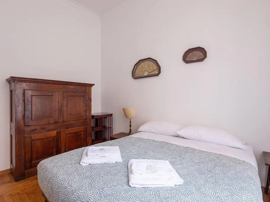 Giulia Luxury Two Bedroom Apartment Rome