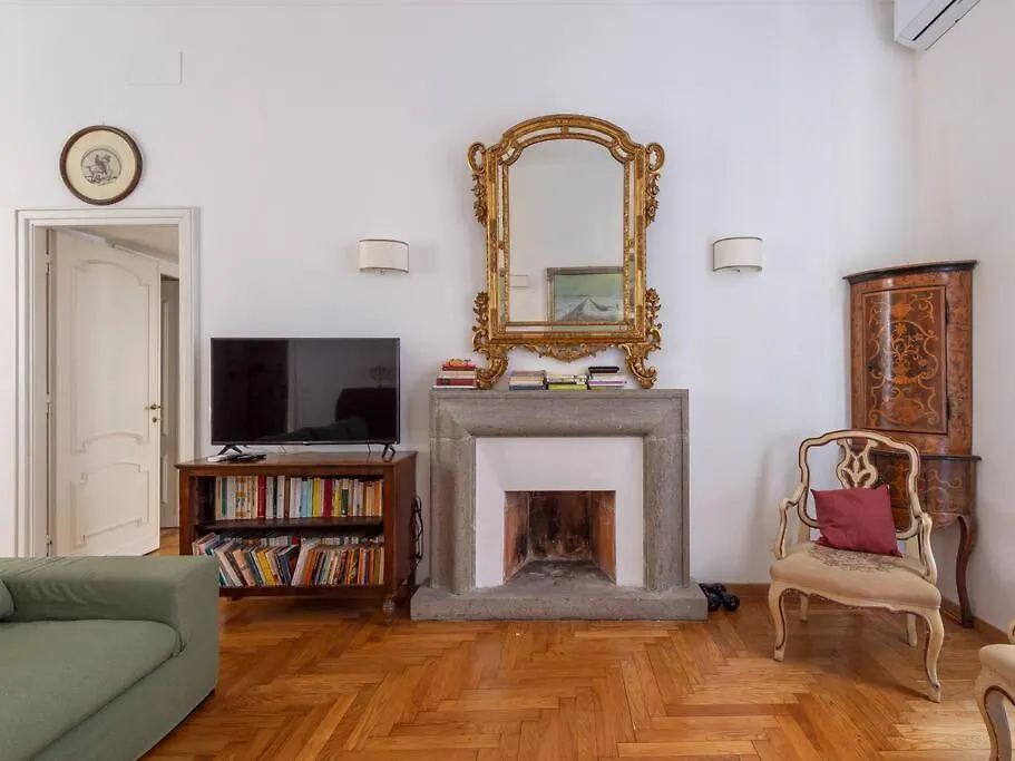 Giulia Luxury Two Bedroom Apartment Rome